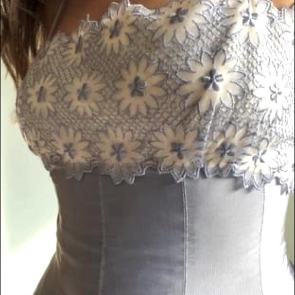 Bridesmaid or prom dress. Perfect size 6